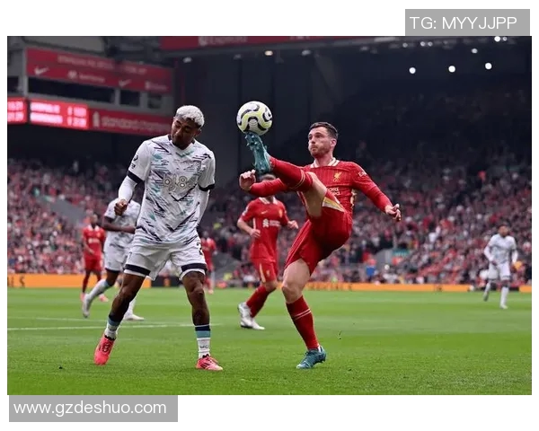 利物浦与拜仁激战正酣现场直播全程回顾与精彩瞬间分析 利物浦与拜仁激战正酣现场直播全程回顾与精彩瞬间分析