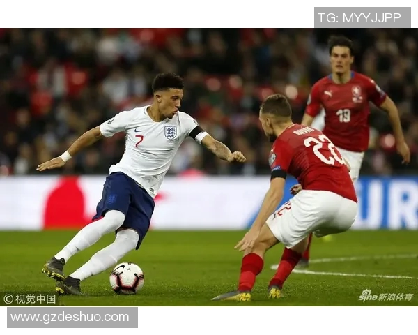 英格兰与捷克激战正酣精彩图文直播全程回顾与分析