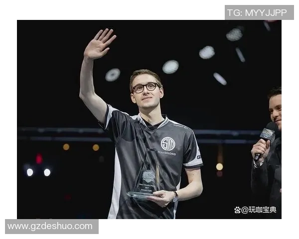 西联合与天主大学激战正酣谁能在赛场上笑到最后 西联合与天主大学激战正酣谁能在赛场上笑到最后