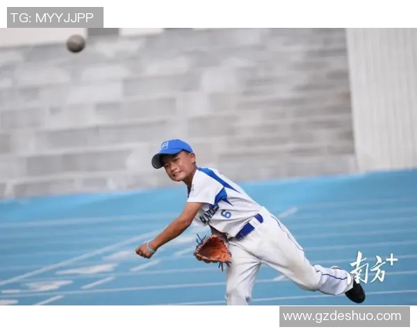 上海羽毛球队灵活性探讨:提升竞技水平与战术应变能力的关键因素 上海羽毛球队灵活性探讨:提升竞技水平与战术应变能力的关键因素