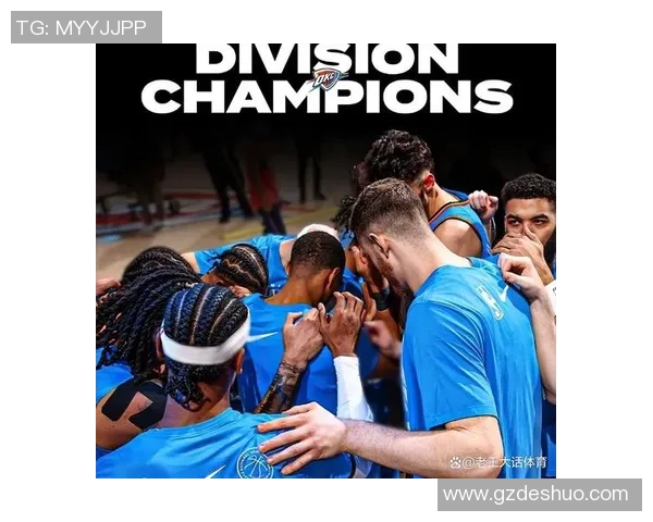 勇士与雷霆首场对决激战正酣球迷期待精彩瞬间再现