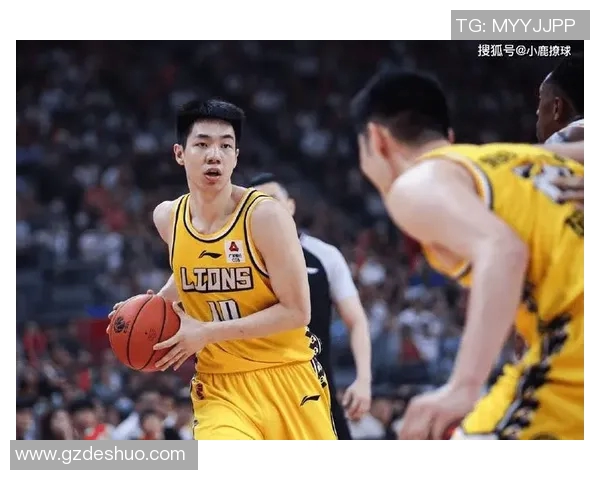 朱俊龙的崛起与挑战:从青涩少年到职场精英的奋斗故事